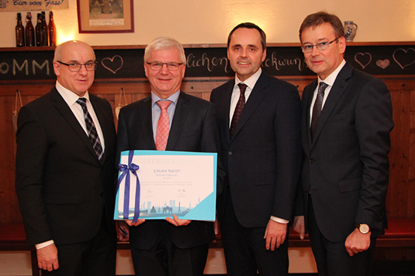 Ehrungen Mitarbeiter VR-Bank Erding eG