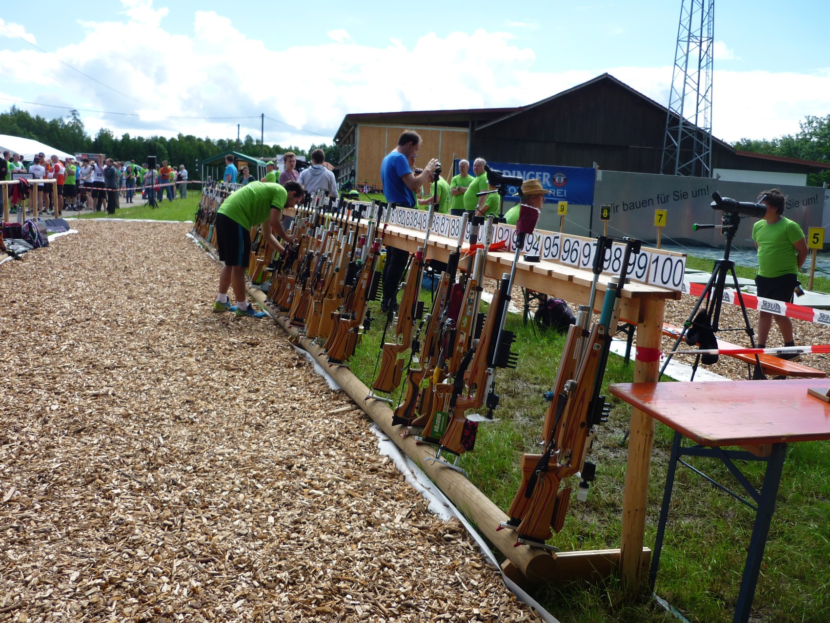 Schießstand beim Sommerbiathlon
